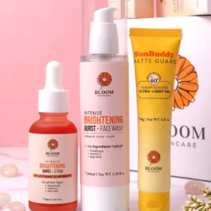 Daily Glow Facial Kit: Facewash + Serum + Sunscreen